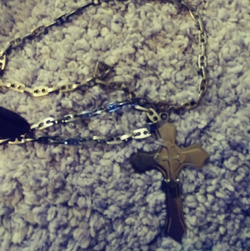 Men's Stainless steel XL layered cross pendant
